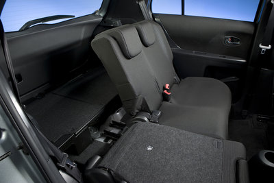 2009 Toyota Yaris 5d Liftback Interior
