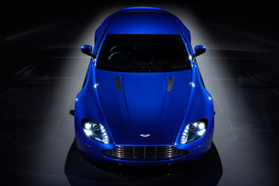 2011 Aston Martin V8 Vantage Coupe