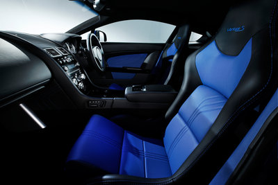 2011 Aston Martin V8 Vantage Coupe Interior