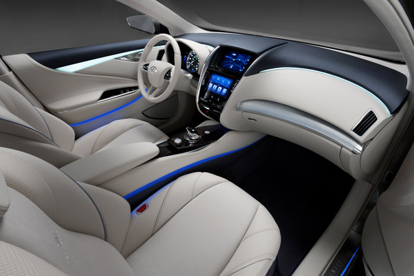 2012 Infiniti LE Concept Interior