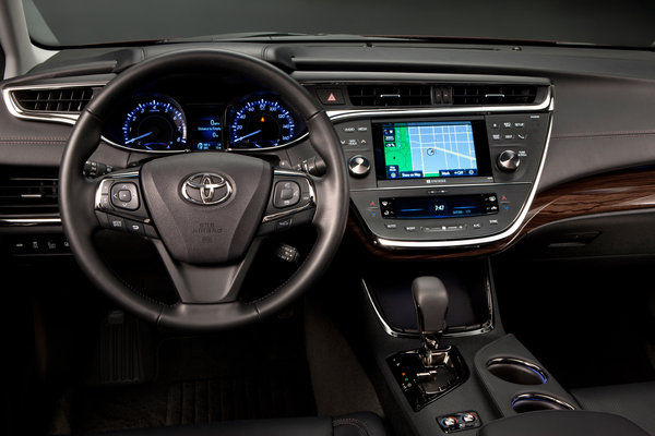 2013 Toyota Avalon Instrumentation