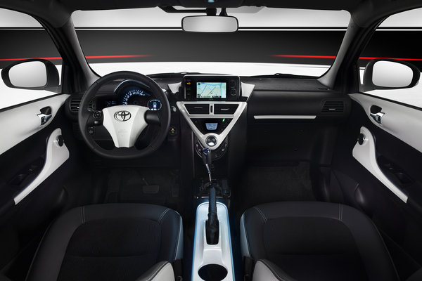 2012 Toyota iQ EV Interior