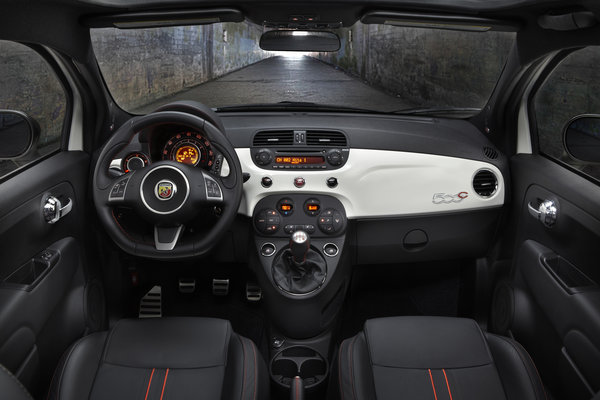 2013 Fiat 500 C Abarth Interior