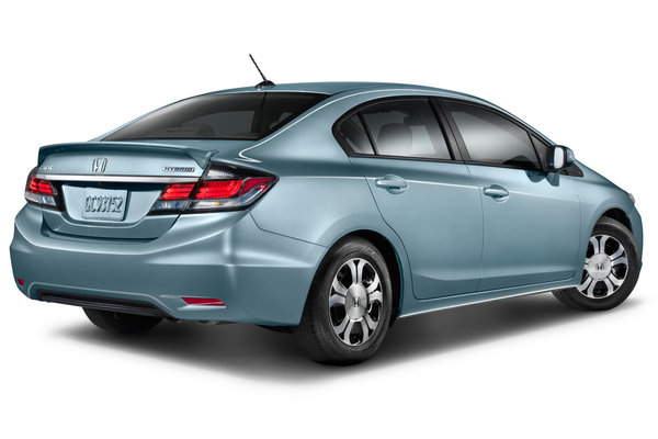 2013 Honda Civic Hybrid sedan