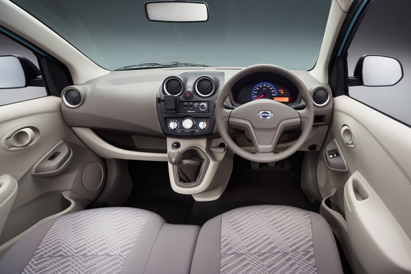 2014 Datsun Go Interior