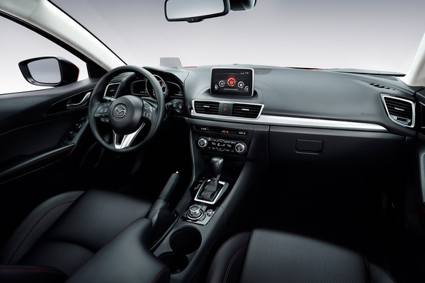2014 Mazda Mazda3 Interior