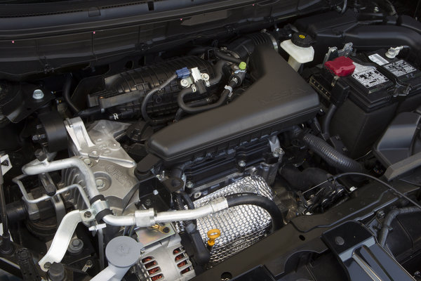 2014 Nissan Rogue Engine