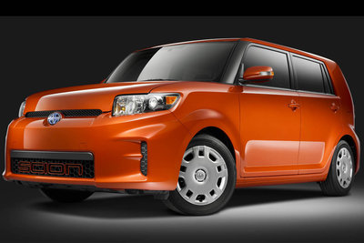 2012 Scion xB Release Series 9.0