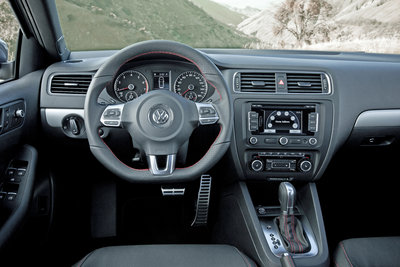 2012 Volkswagen Jetta GLI Instrumentation