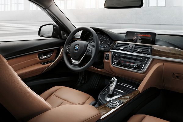 2013 BMW 3-Series Wagon Interior