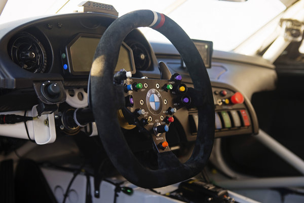 2013 BMW Z4 GTE Instrumentation