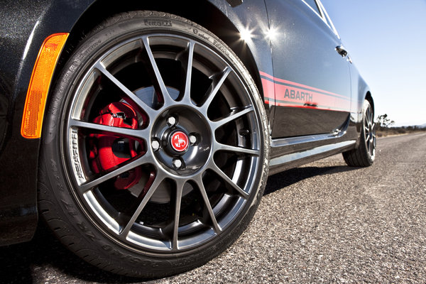 2013 Fiat 500 Abarth Wheel