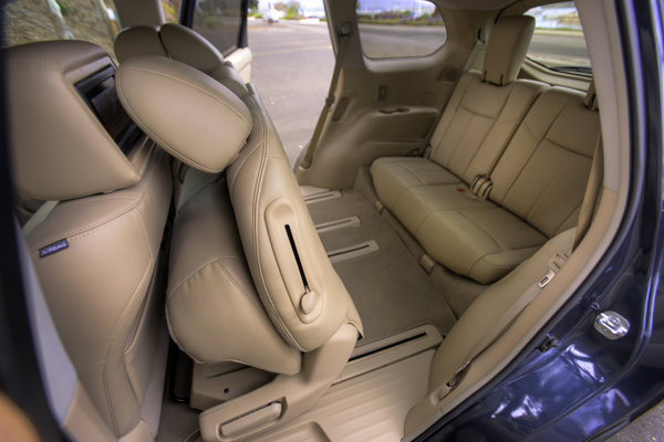 2013 Nissan Pathfinder Interior
