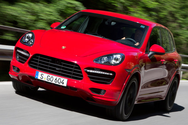 2013 Porsche Cayenne GTS