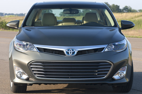 2013 Toyota Avalon Hybrid