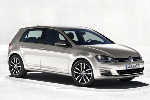 2013 Volkswagen Golf 5d