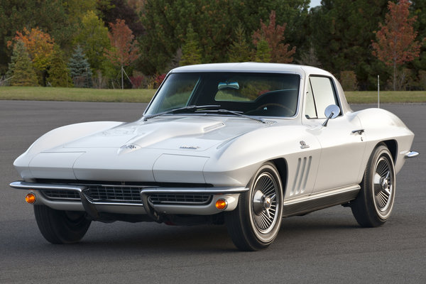 1966 Chevrolet Corvette coupe