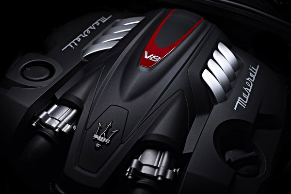 2014 Maserati Quattroporte Engine