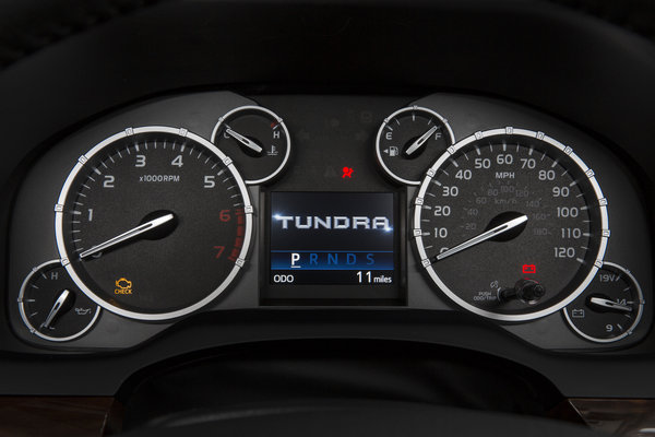 2014 Toyota Tundra Crew Cab Limited Instrumentation