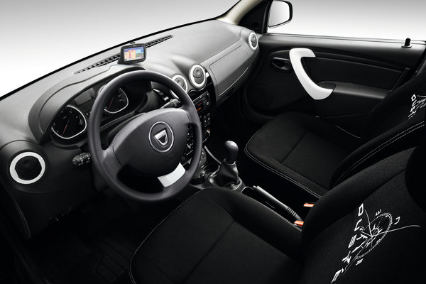 2013 Dacia Duster Interior