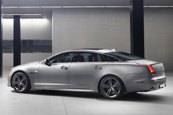 2014 Jaguar XJR