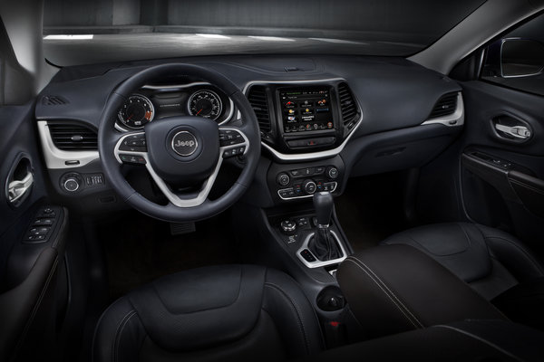 2014 Jeep Cherokee Interior