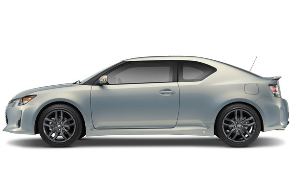 2014 Scion 10 Series tC