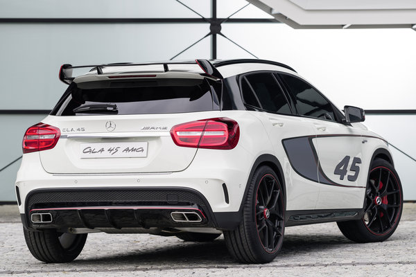 2013 Mercedes-Benz GLA45 AMG