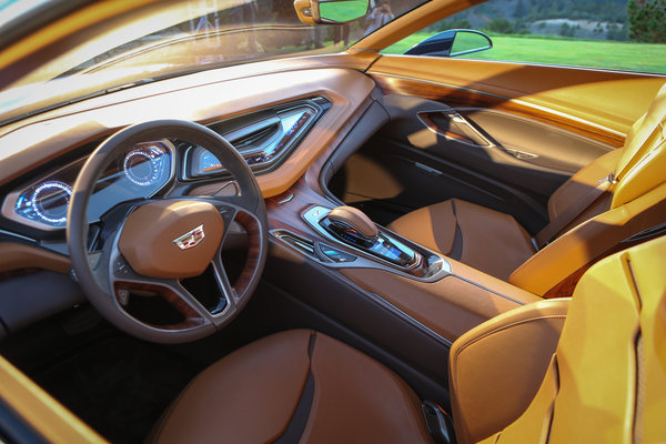 2013 Cadillac Elmiraj Interior