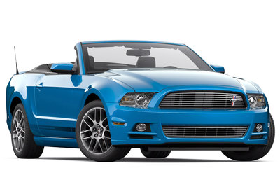 2013 Ford Mustang V6 Premium convertible