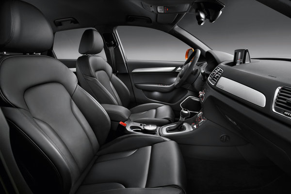 2015 Audi Q3 Interior