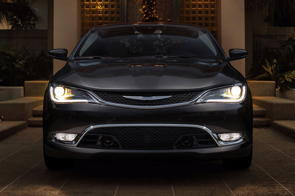 2015 Chrysler 200 C