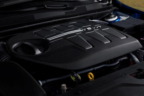 2015 Chrysler 200 Engine