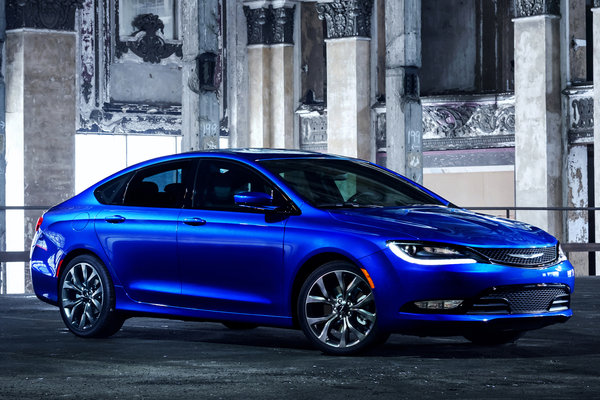 2015 Chrysler 200 S