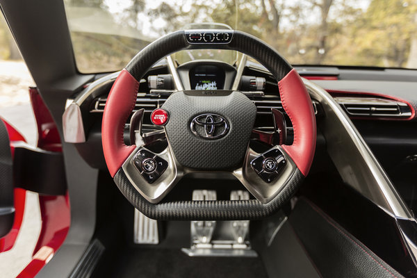 2014 Toyota FT-1 Instrumentation