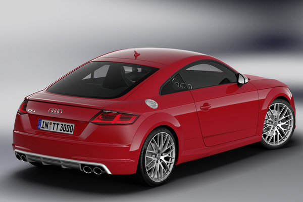 2015 Audi TTS