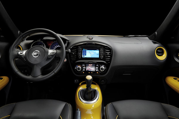 2015 Nissan Juke Interior