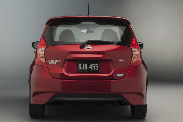 2015 Nissan Versa Note SR