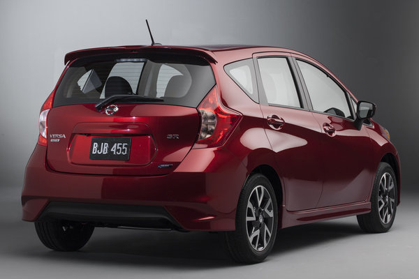 2015 Nissan Versa Note SR