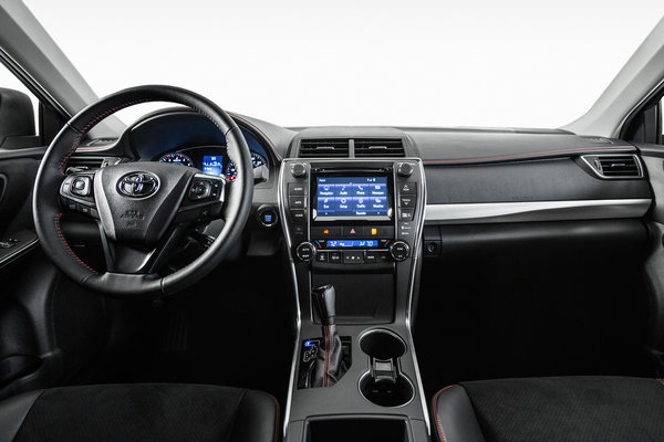 2015 Toyota Camry Interior