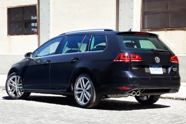 2014 Volkswagen Golf SportWagen 4Motion