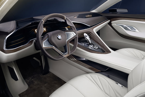 2014 BMW Vision Future Luxury Interior