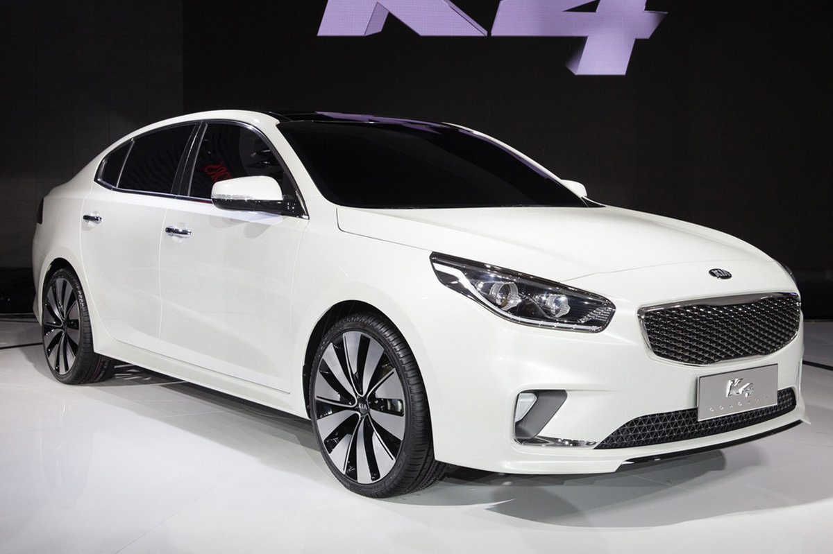 2014 Kia K4 pictures