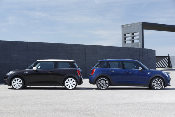 2015 Mini Cooper Hardtop 4-door