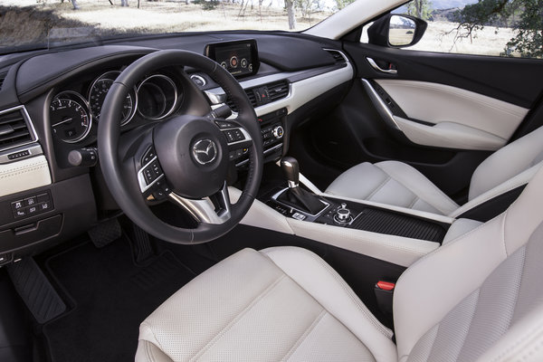 2016 Mazda Mazda6 Interior