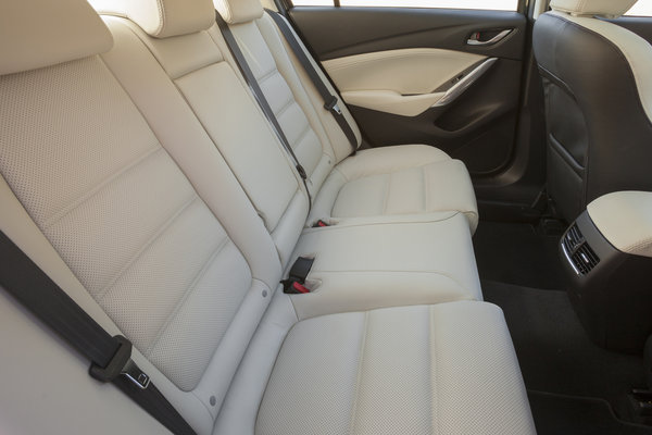 2016 Mazda Mazda6 Interior
