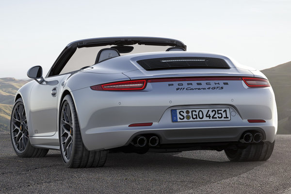 2015 Porsche 911 Carrera GTS Cabriolet