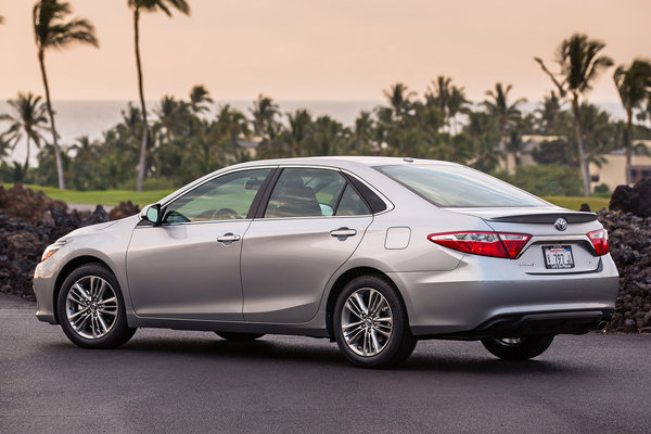 2015 Toyota Camry SE