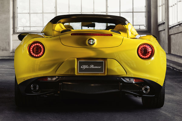 2015 Alfa Romeo 4C Spider