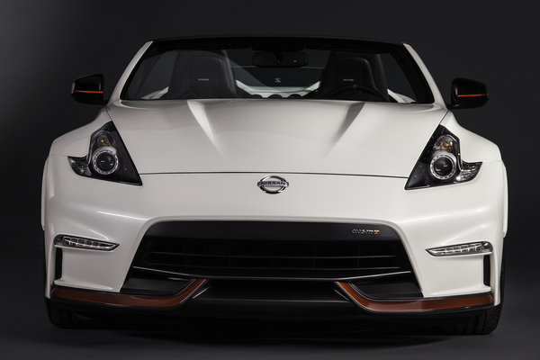 2015 Nissan 370Z NISMO Roadster